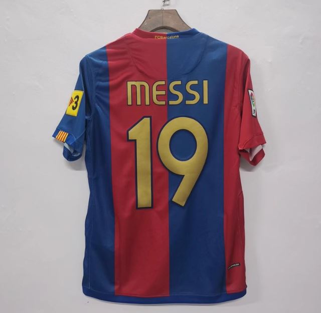 Camiseta FC Barcelona Messi #19 – Edición Clásica